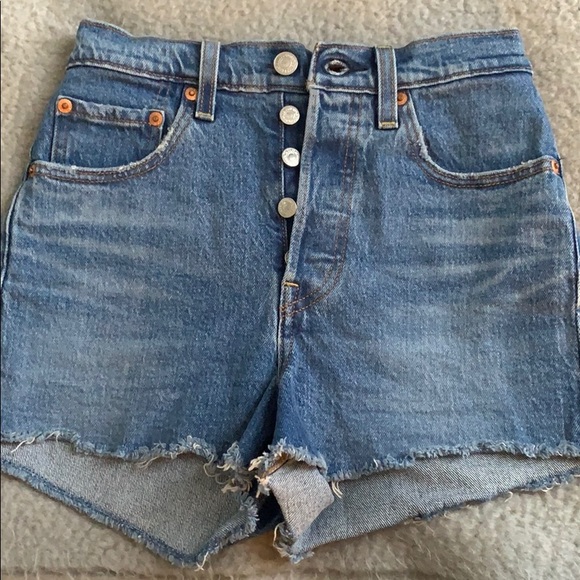 Ribcage levi jean shorts - Picture 2 of 3
